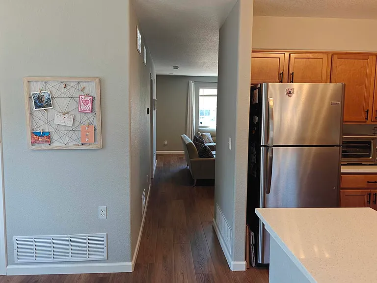 832 Mariposa St — Photo 6