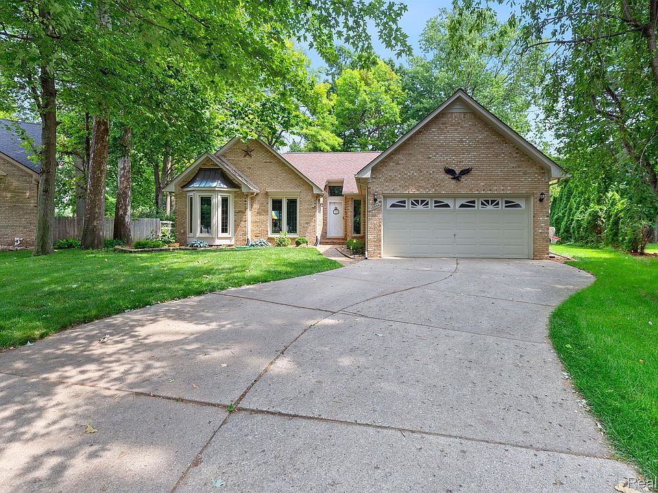 1st image of 13964 Heatherwood Ct