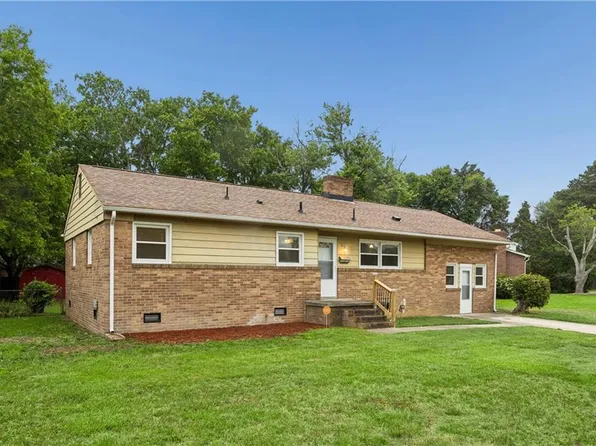 1 Westbrook Dr, Hampton, VA 23666