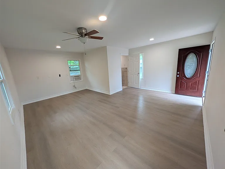4110 Ella Blvd — Photo 27
