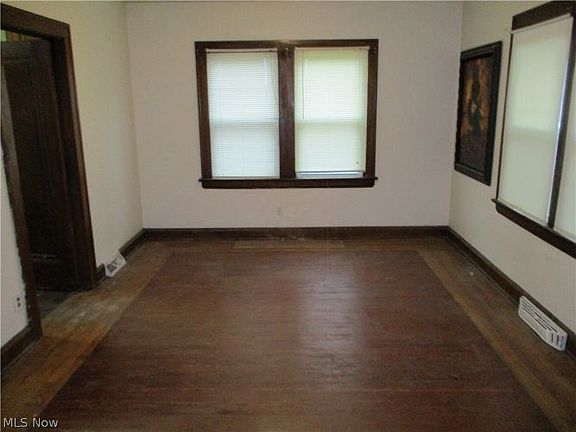 5th image of 4143 Euclid Blvd