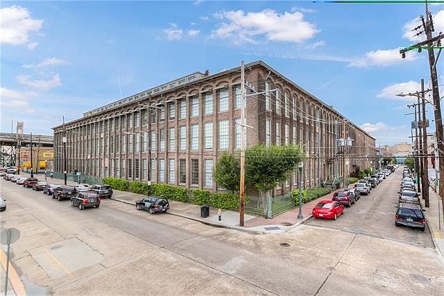 1st image of 920 Poeyfarre St APT 258
