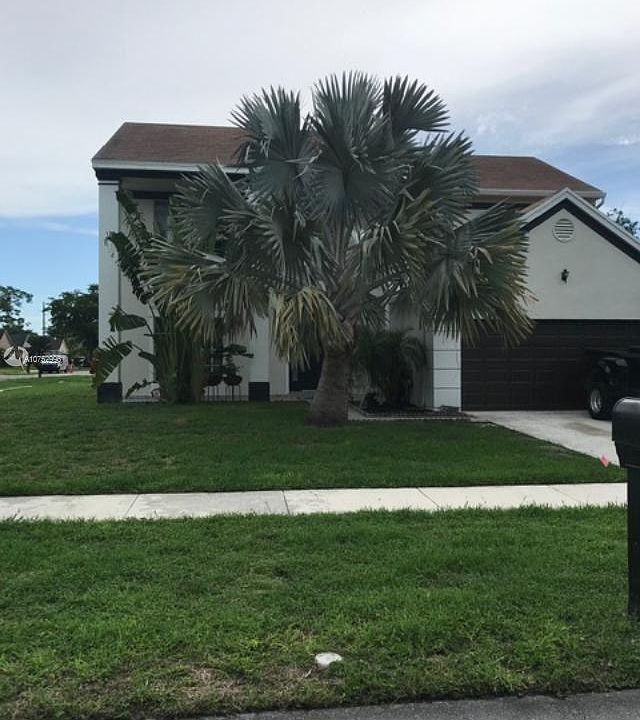 1st image of 9250 Chelsea Dr
