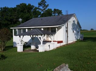 189 Bennetts Bridge Rd, Mount Olive, NC 28365