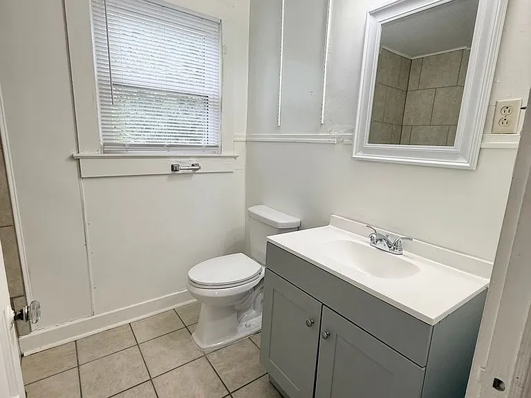 835 Iris St #1/2 — Photo 8