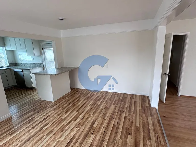 1641 Law St — Photo 5
