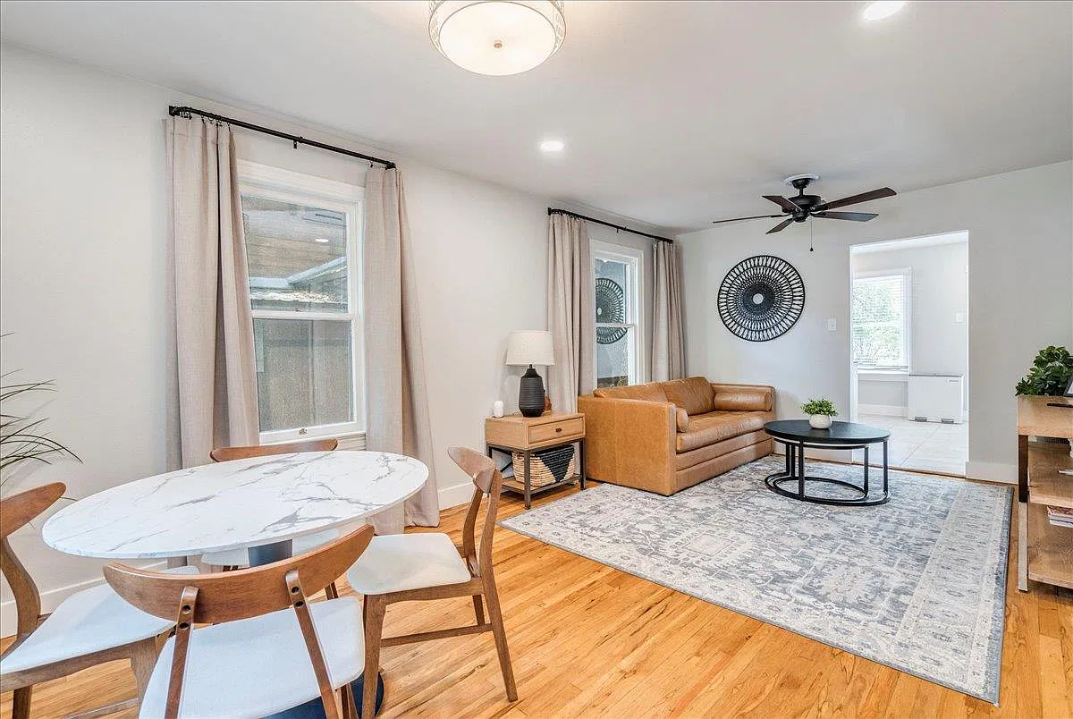 2 bed, 1.0 bath, 832 sqft, $3,000 — Photo 3