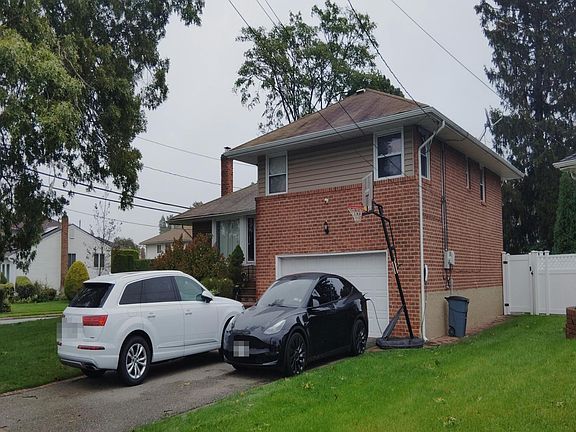 2nd image of 72 Ridge Dr