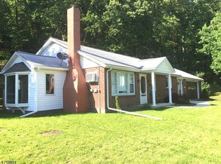 637 Harmony Brass Castle Rd, Phillipsburg, NJ 08865