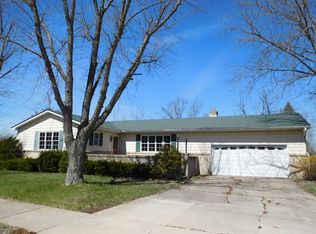 614 Randall Ct, Marengo, IL 60152