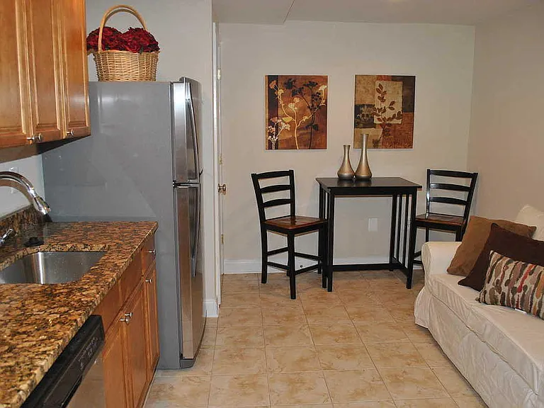3605 11th St NW #B — Photo 3