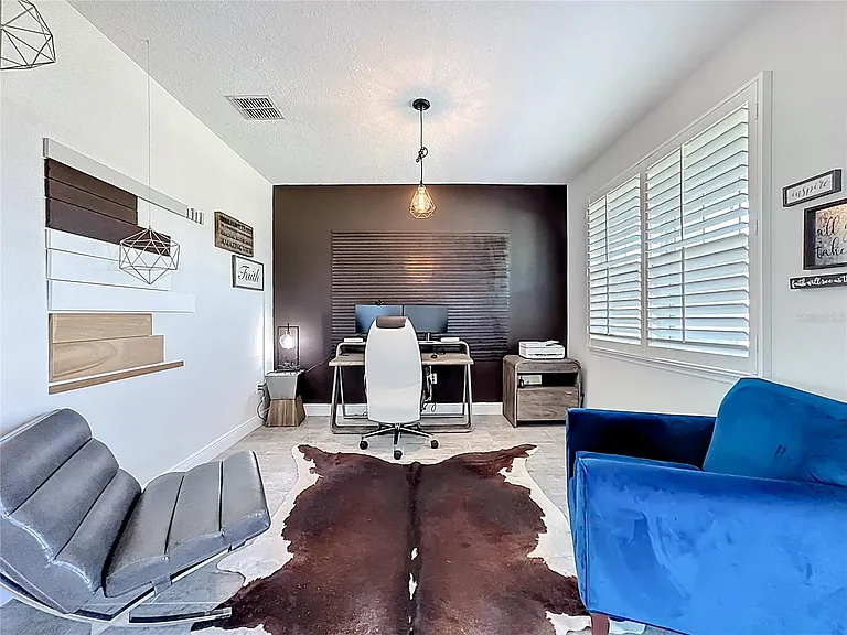 2501 Sky Stone Ct — Photo 3