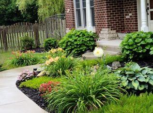 31W631 Nancy Ln, Wayne, IL 60184