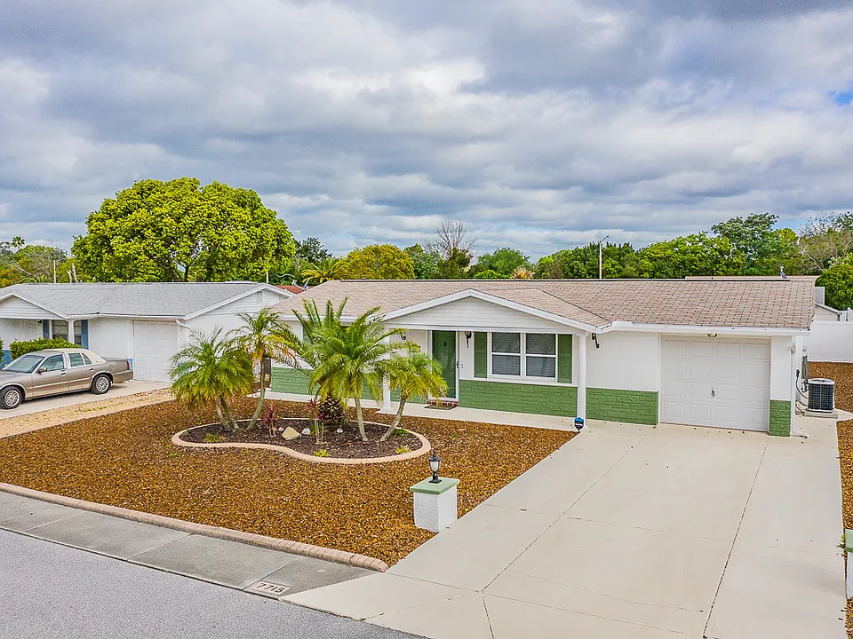 7715 Sue Ellen Dr