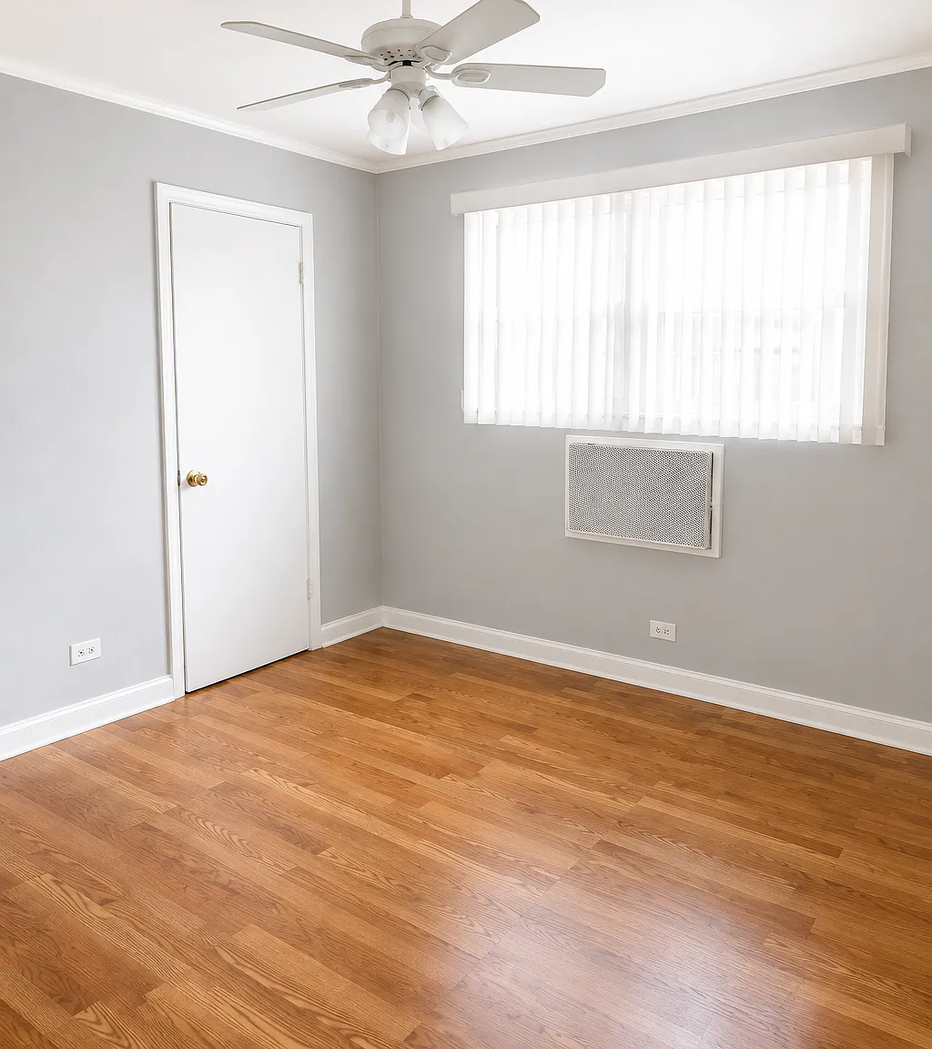 3 bed, 1.5 bath, 1200 sqft, $2,400 — Photo 3