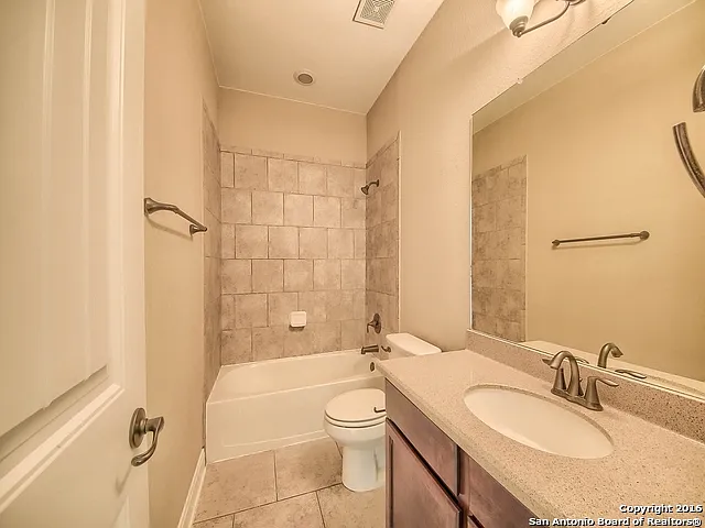 5423 Chrysanthemum — Photo 21