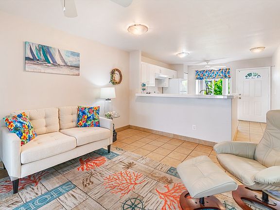 5th image of 75-6081 Alii Dr APT Z103