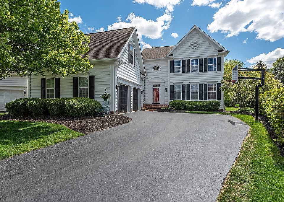 1st image of 3451 Fairway Commons Dr