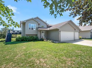 402 16th Ave NE, Buffalo, MN 55313