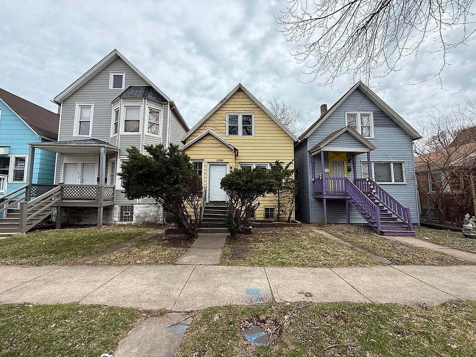 1st image of 7919 S Escanaba Ave