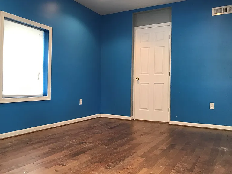 2841 Huntingdon Ave — Photo 9