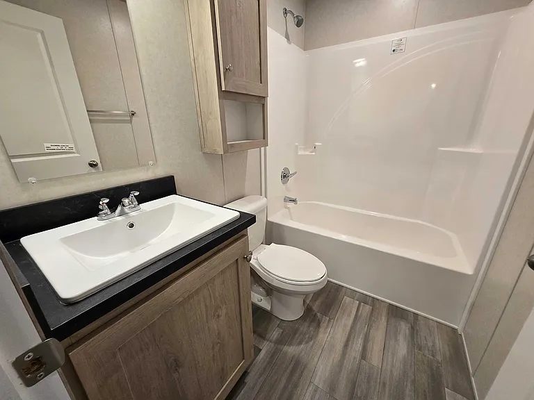 29800 Guilford Cir #109 — Photo 27