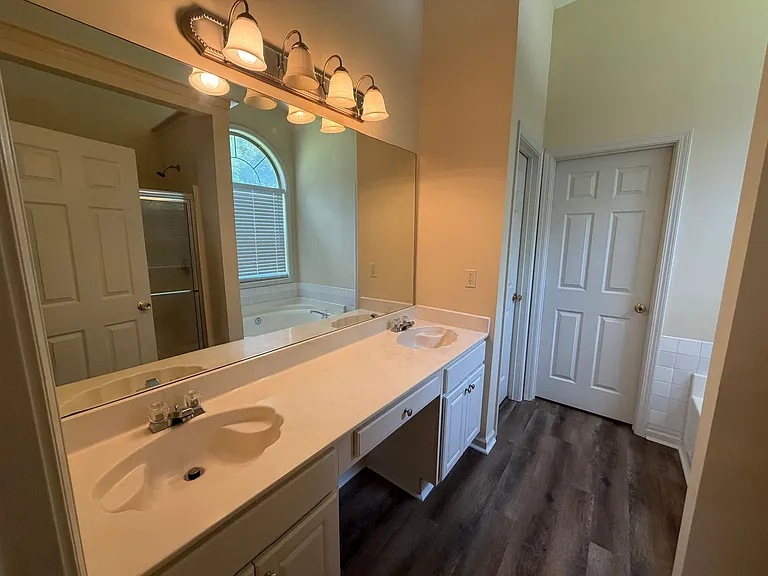 363 Brook Lea Cv — Photo 9