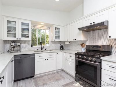650 E Madison Ave, El Cajon, CA, 92020
