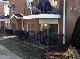 6113 W 64th Pl #17-3, Chicago, IL 60638