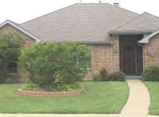 1300 Savoy Dr, Carrollton, TX 75006