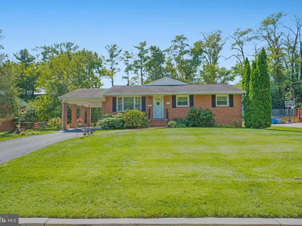 3908 Egan Dr, Fairfax, VA 22030