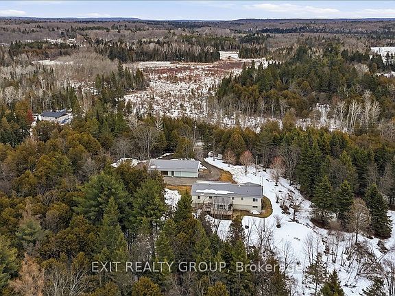 3rd image of 297 Jones Rd