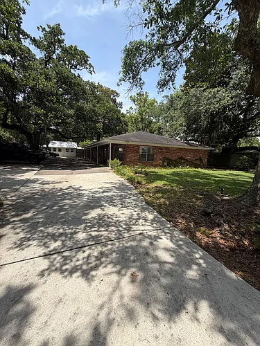 1015 Lafontaine Ave #A Photo 1