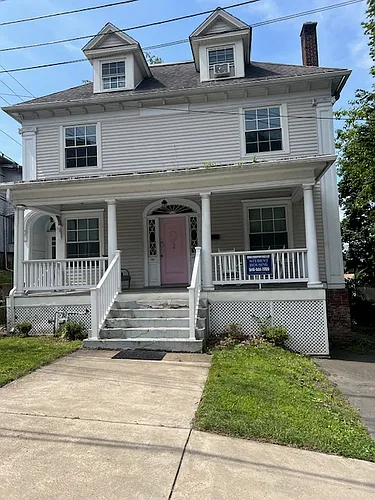 716 Vine St #2 Photo 1