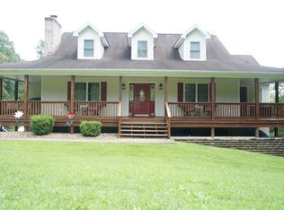 3010 Hillpoint Dr, Charleston, WV 25302