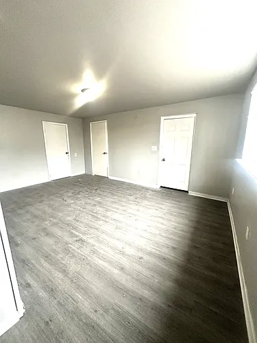 733 Maple St #1 Photo 1