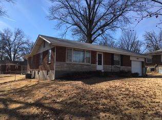 1220 Admiral Dr, Saint Louis, MO