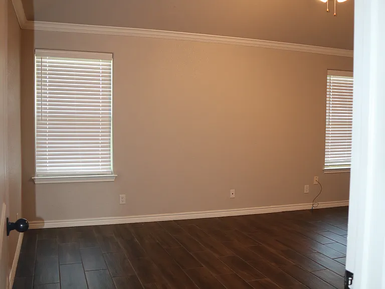 5207 Colina Dr — Photo 27