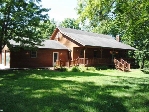 2550 New Glasgow Rd, Fairfield, IA 52556