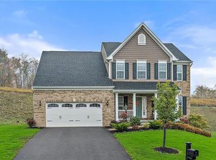 527 Cortland Dr, Finleyville, PA