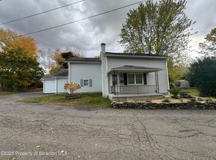 99 Upper N Valley Ave, Olyphant, PA 18447