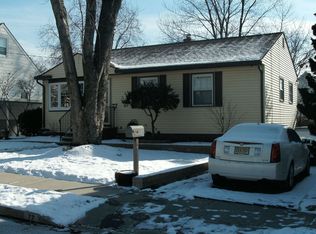 77 Worden Ave, Hopelawn, NJ 08861