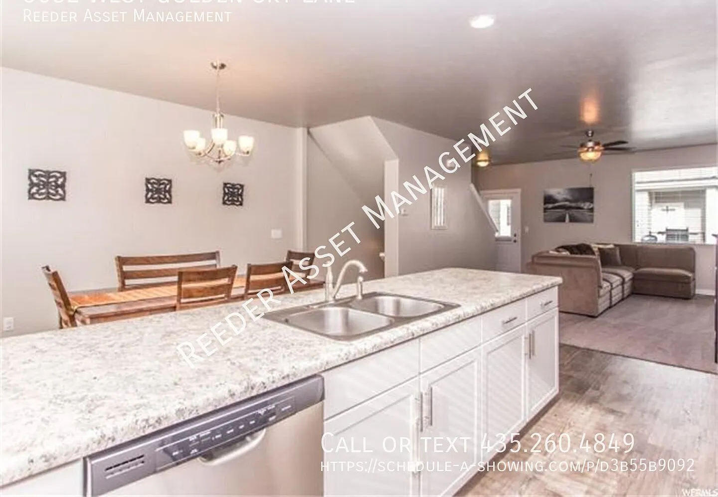 Modern 3 bedroom Townhome in South Jordan with a 2 Car Garage! — Photo 4