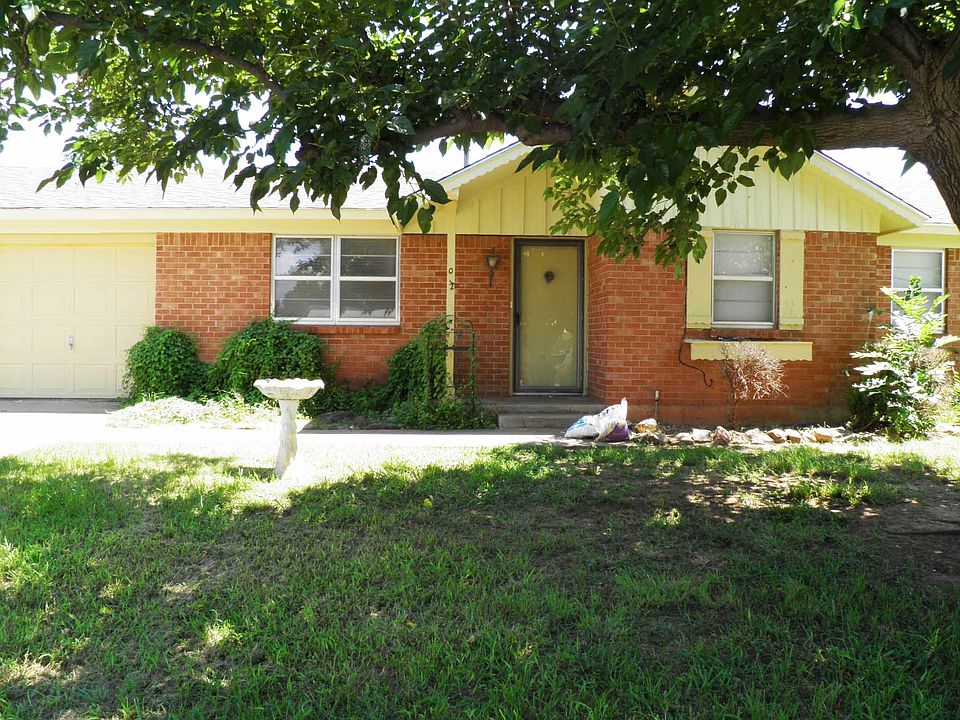 1st image of 1102 Lincoln Dr