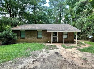 119 Taylor Ln, Tallassee, AL 36078