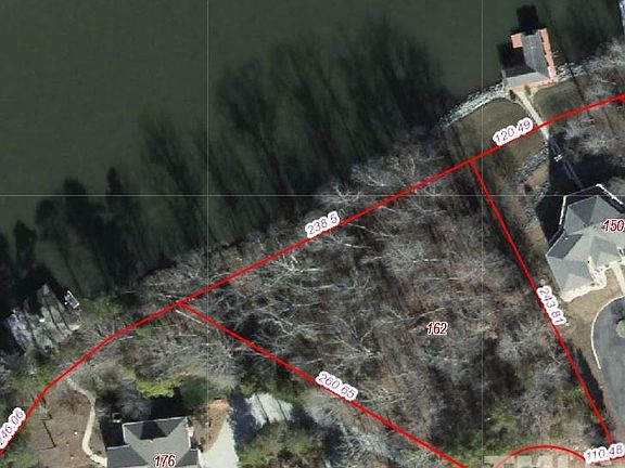 3rd image of 162 Cane Creek Dr