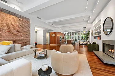 116 Hudson Street, #2