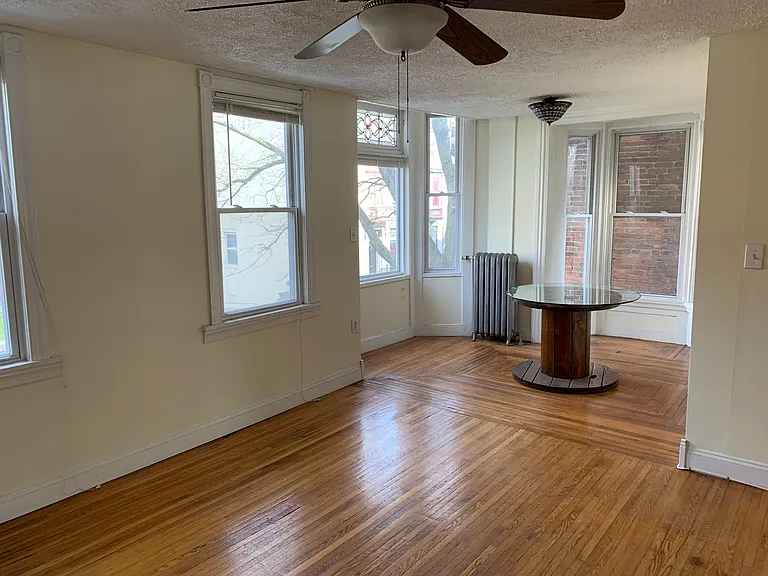 34 N 2nd St #2 — Photo 3