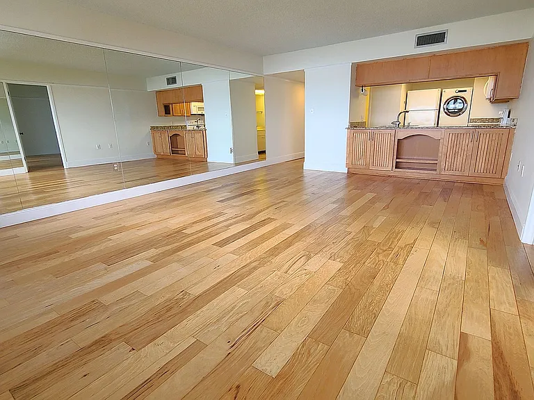 4141 Bayshore Blvd #502 — Photo 4