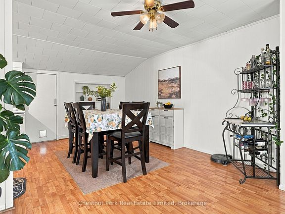 5th image of 28 Spring St